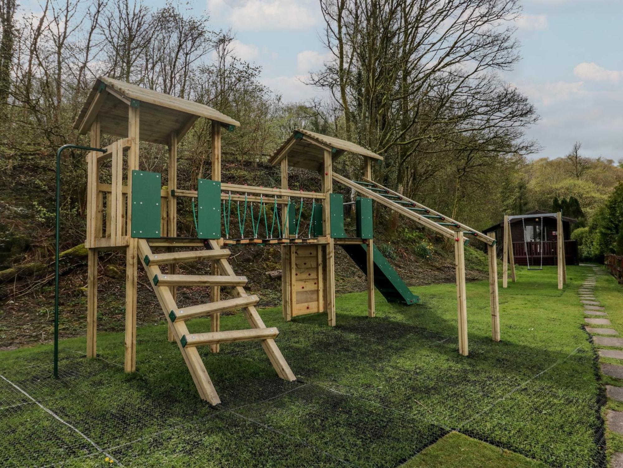 Woof Luxury Family Pod Villa Keswick  Exterior foto